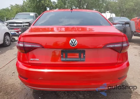 2019 Volkswagen Jetta 1.4T S z USA, uszkodzony, nr VIN 3VWN57BU7KM163662